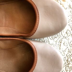 American Rag Tan Flats, Size 7 Wide